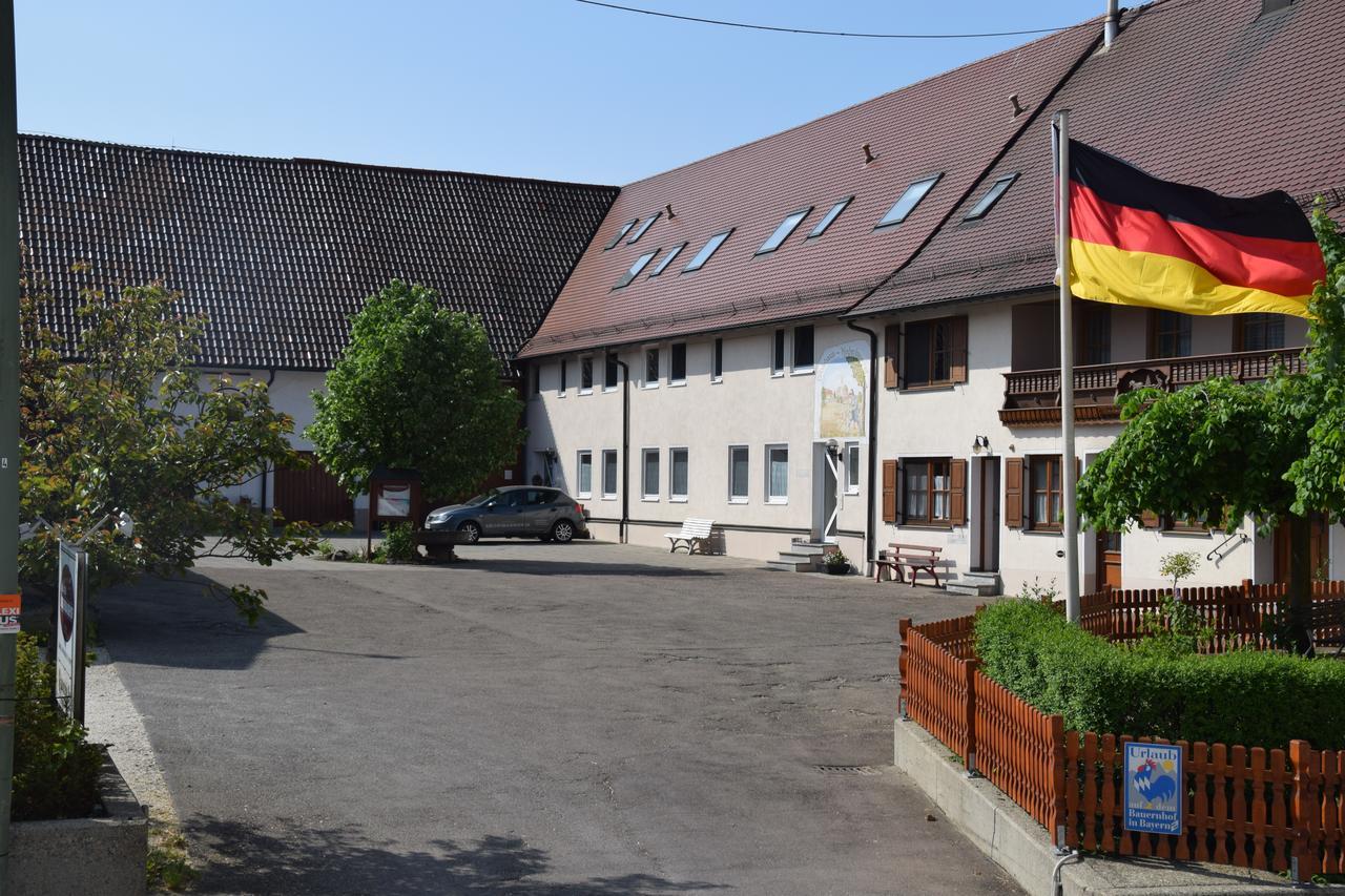 Gastehaus Kirchenbauerhof Konuk evi Bubesheim Dış mekan fotoğraf